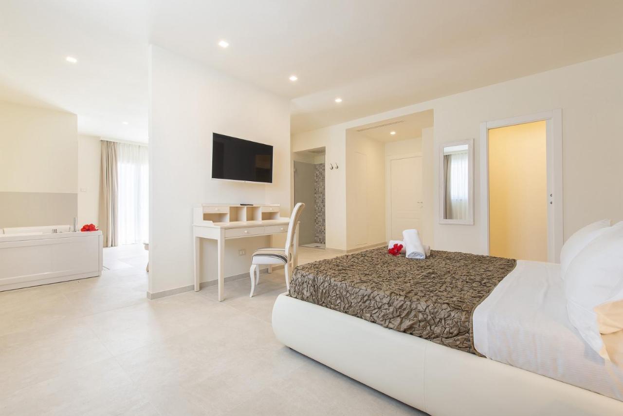 Hotel Giardino Suites&Spa Нумана Экстерьер фото