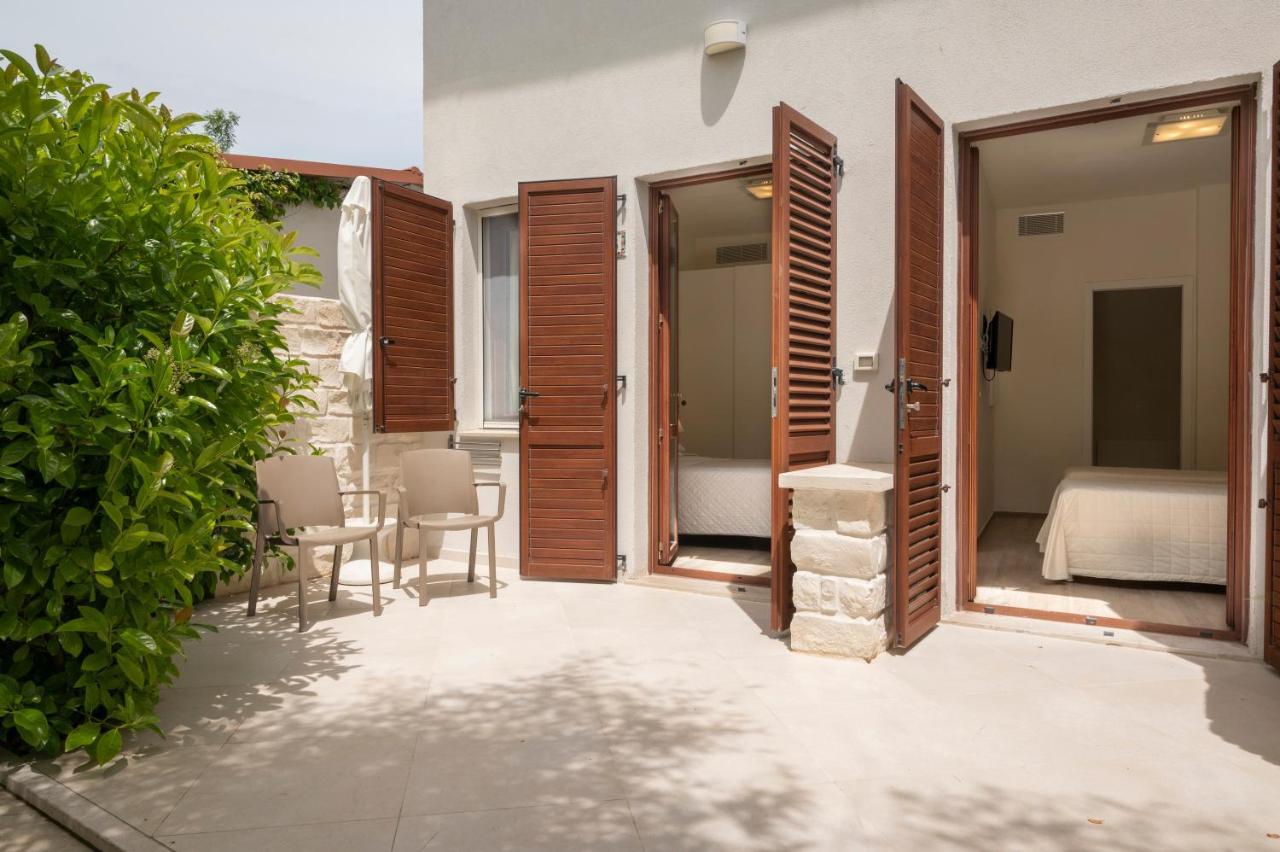 Hotel Giardino Suites&Spa Нумана Экстерьер фото