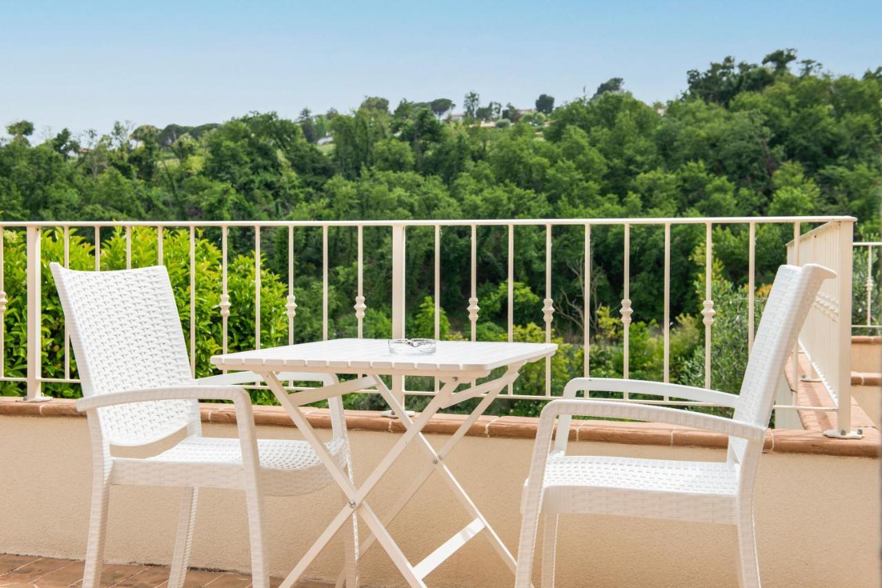 Hotel Giardino Suites&Spa Нумана Экстерьер фото