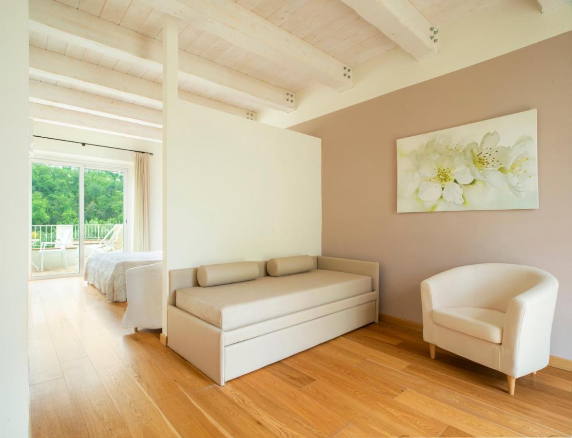 Hotel Giardino Suites&Spa Нумана Экстерьер фото