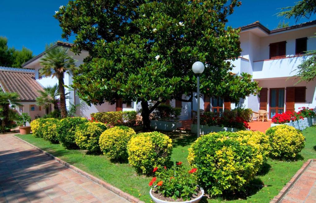 Hotel Giardino Suites&Spa Нумана Экстерьер фото