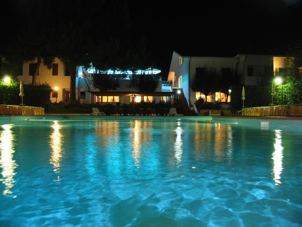 Hotel Giardino Suites&Spa Нумана Экстерьер фото